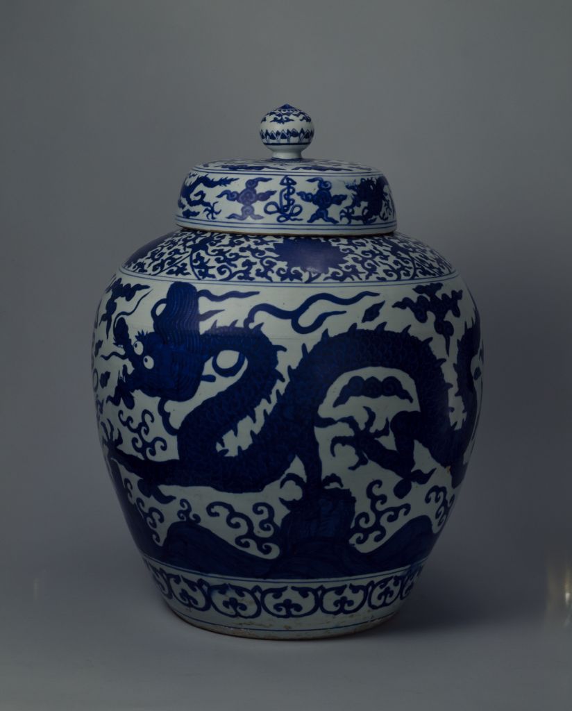 图片[1]-Blue and white cloud and dragon pattern “longevity” cap pot-China Archive